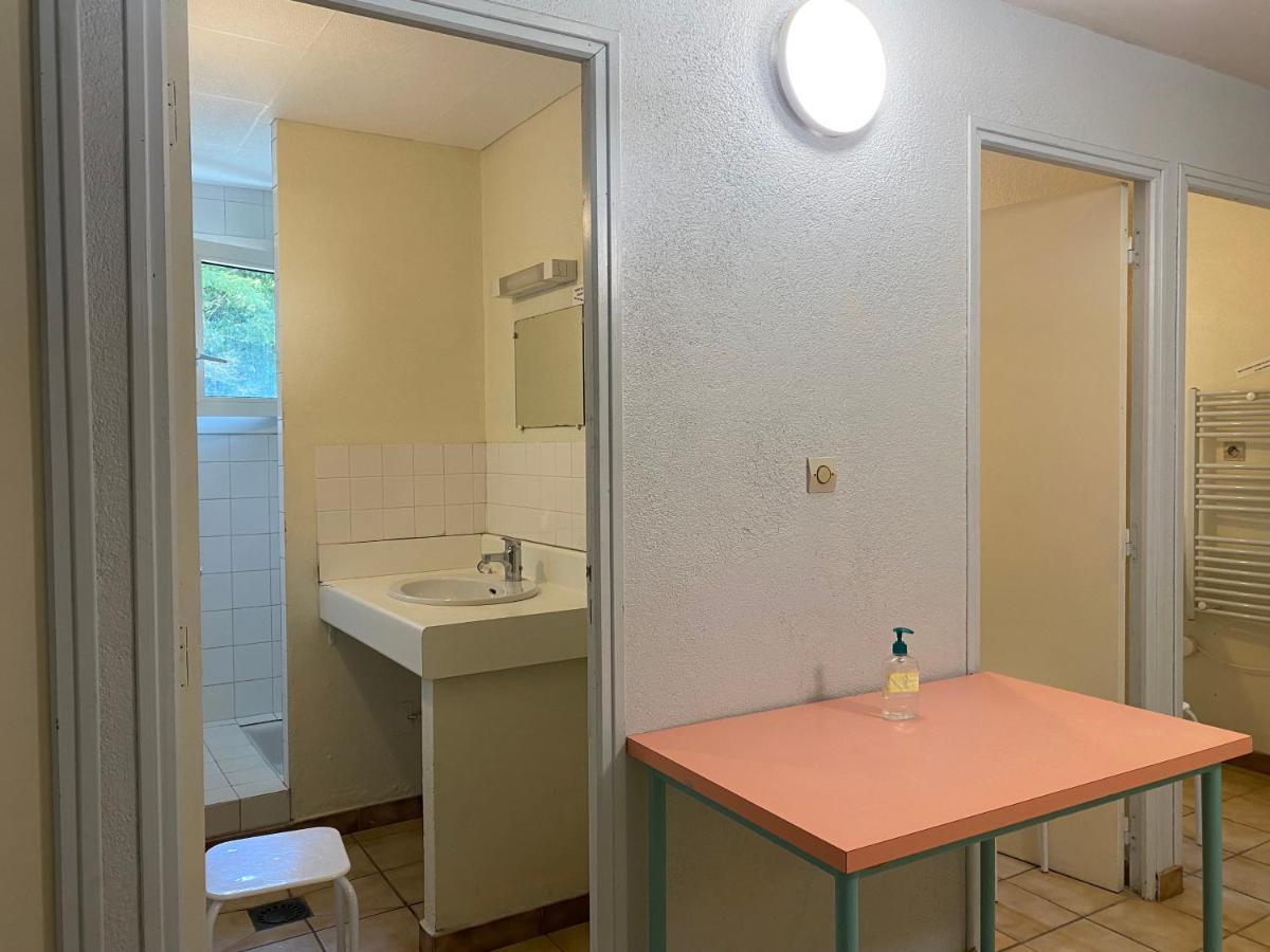 ホテル コンプレクス デ ザウスタロウ レ・キャバネス 部屋 写真